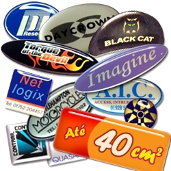 Adesivo ou Etiqueta em Vinil Branco Resinado At� 40cm� m�nimo 500 unid