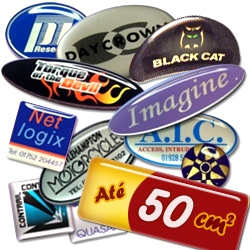 Adesivo ou Etiqueta em Vinil Branco Resinado At� 50cm� m�nimo 500 unid